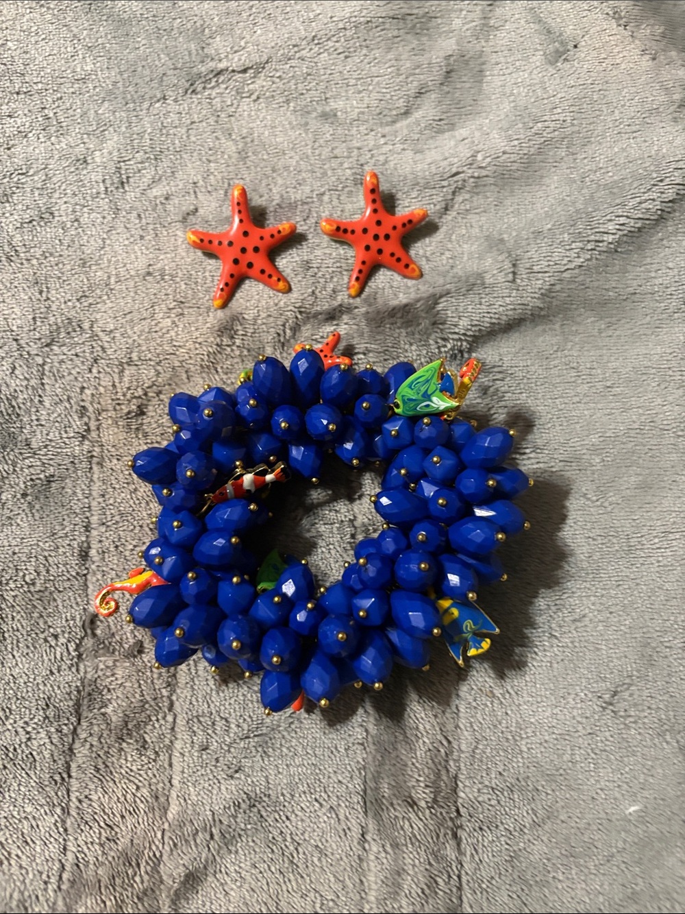 Sassy Jones Blue Beaded Stretch Bracelet with Ocean Charms and earrings